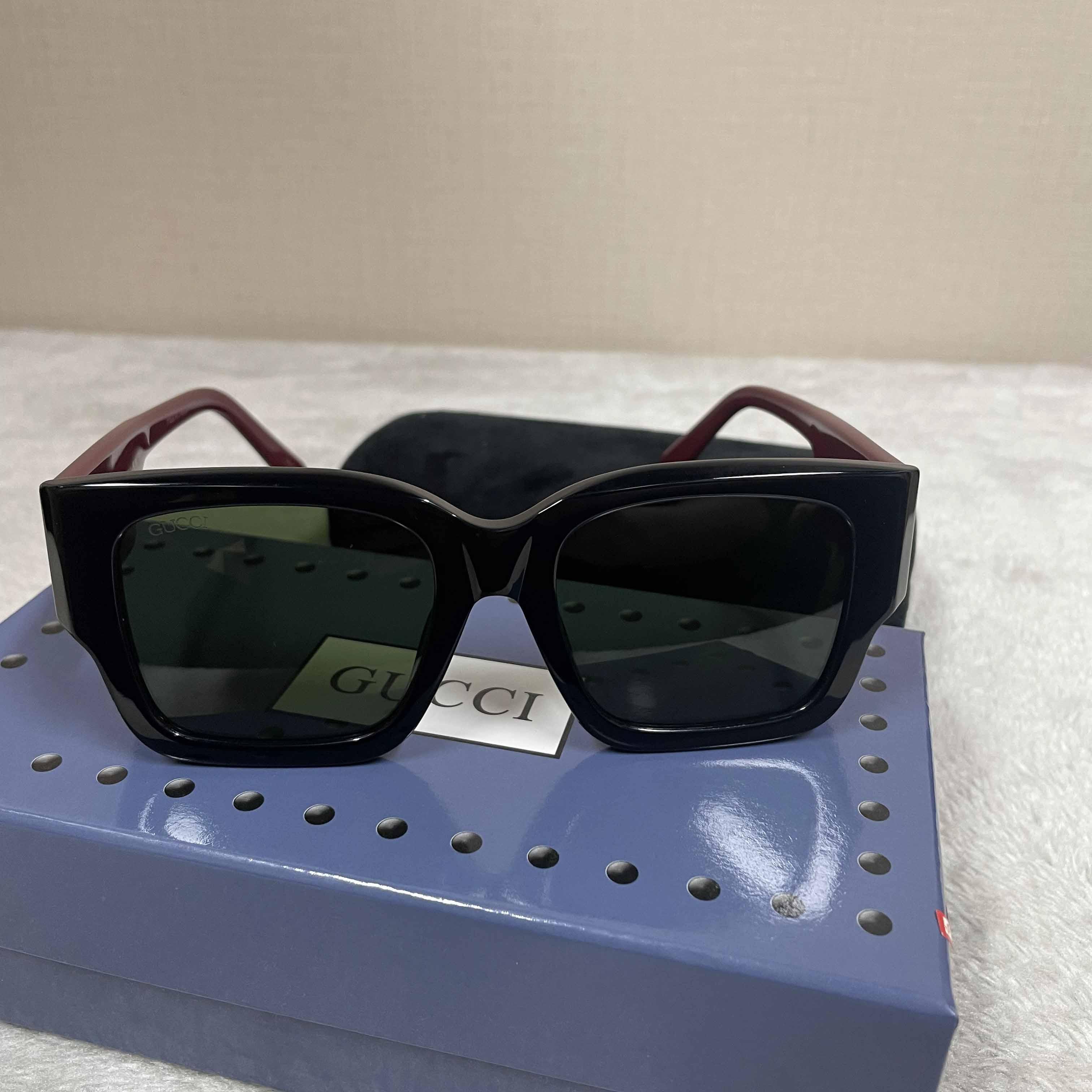 Gucci Square Frame Sunglasses    GG1663S - DesignerGu