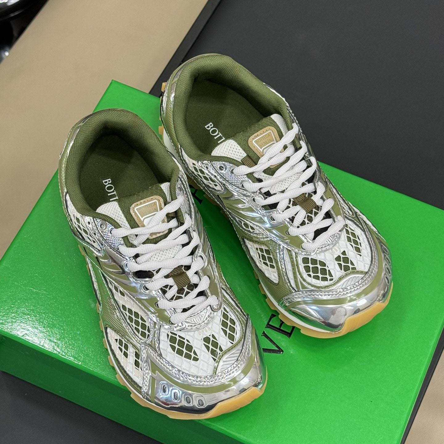 Bottega Veneta Orbit Sneaker  - 