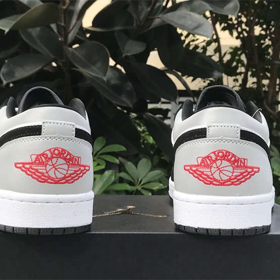 Jordan Air Jordan 1 Low Sneaker    HF3148-106 - 