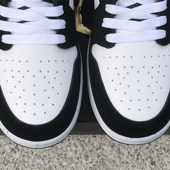Jordan Air Jordan 1 Low Sneaker    HF3148-106 - 