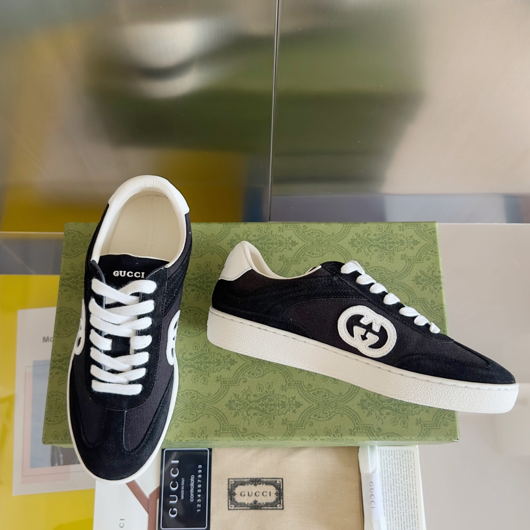 Gucci Interlocking G Sneaker - 