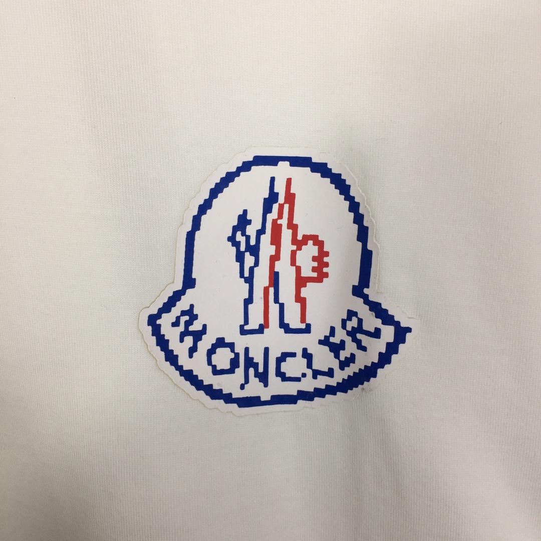 Moncler Logo Cotton T-shirt - 
