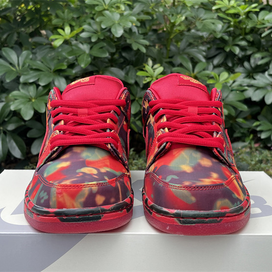 The Wizard of Oz x Nike SB Dunk Low“RubySlipper” Sneaker    FZ1291-600  - DesignerGu