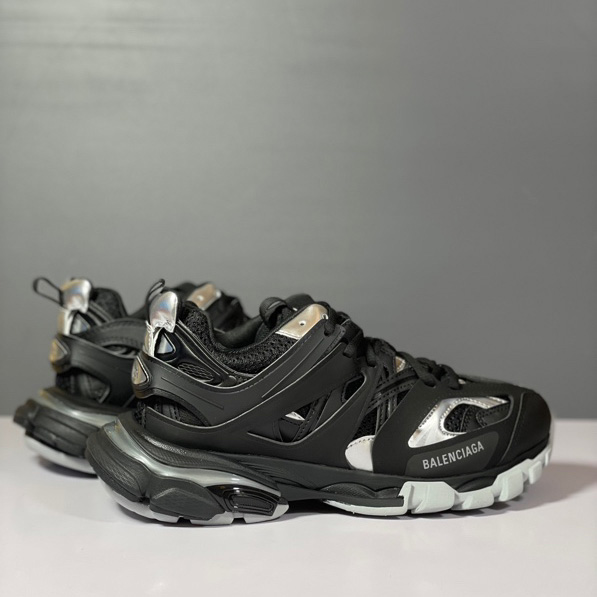 Balenciaga Track Sneaker In Black And Silver Mesh And Nylon - DesignerGu