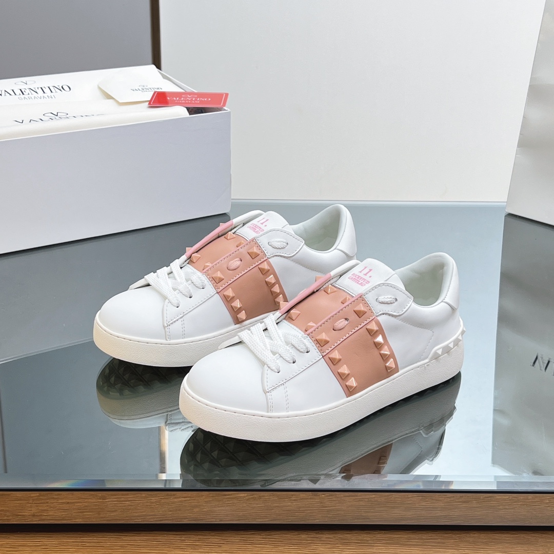 Valenti Rockstud Untitled Sneakers - DesignerGu
