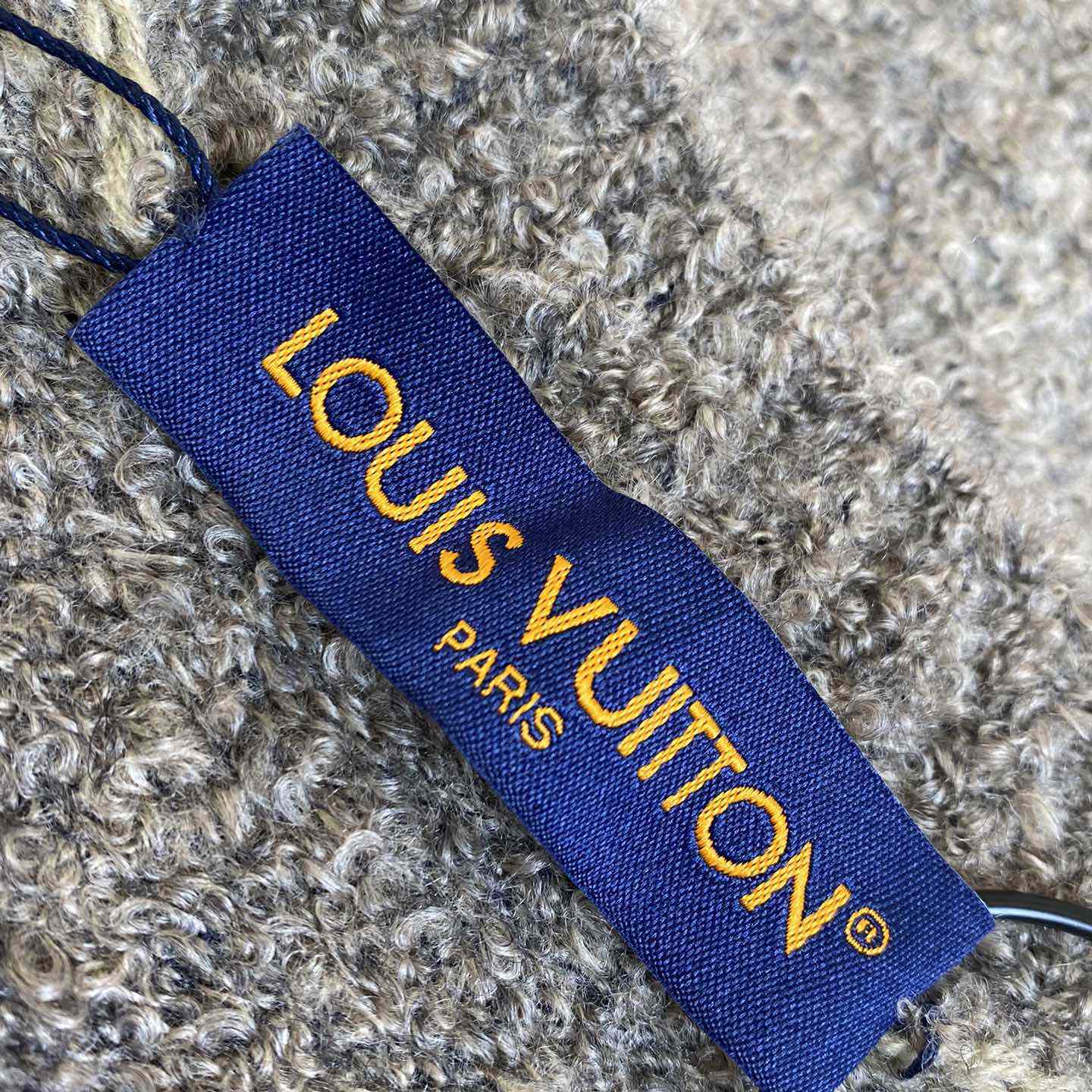 Louis Vuitton Wool Blend Crewneck   - DesignerGu