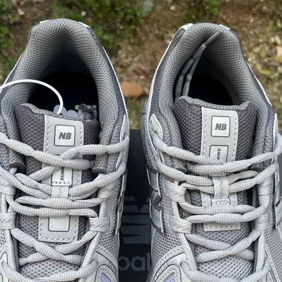 New Balance NB 1906R CNY“Year OfThe Snake” Sneakers      U1906RNY - DesignerGu