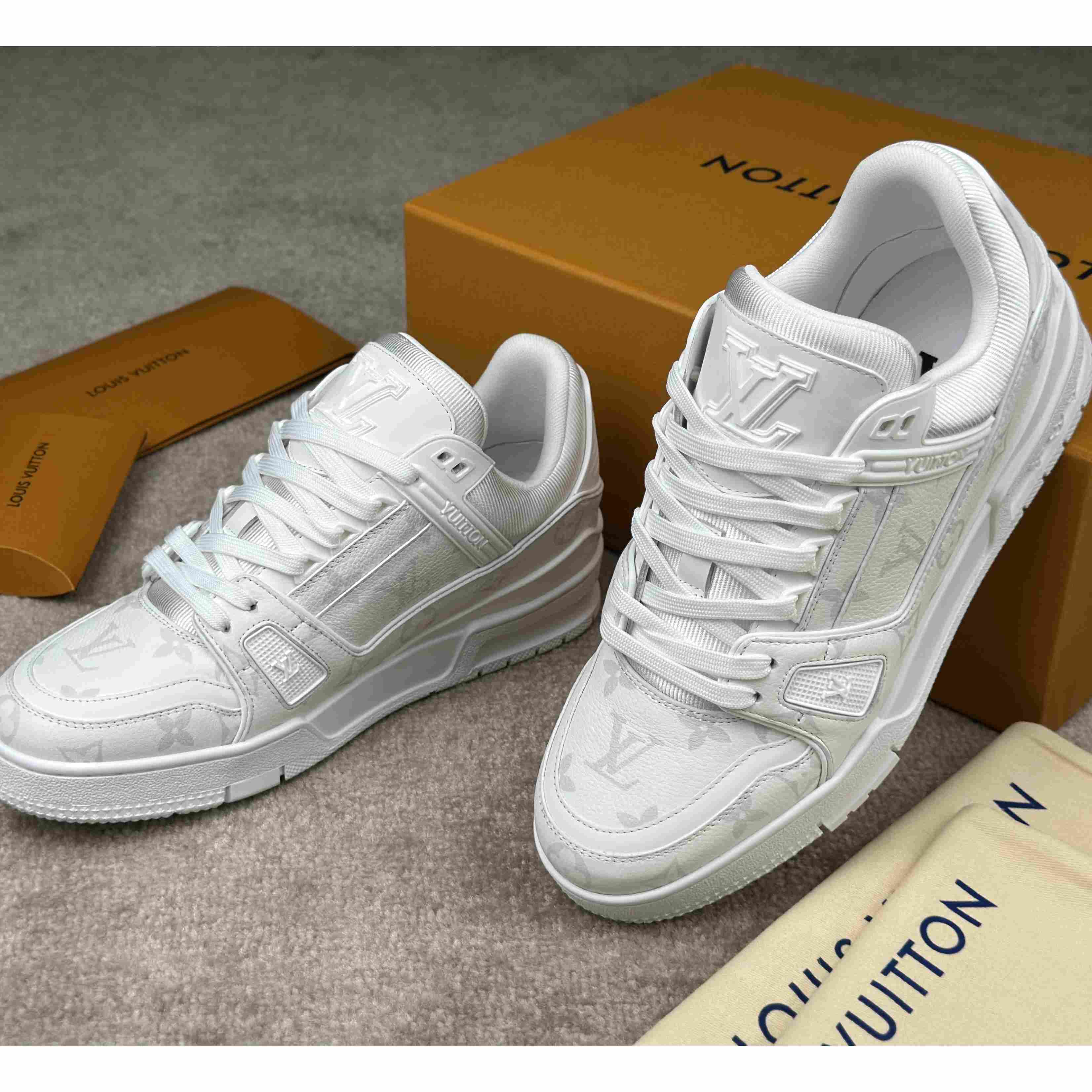 Louis Vuitton LV Trainer Sneaker       1AHDNC - DesignerGu