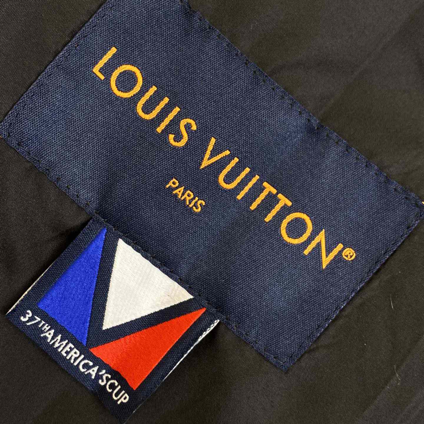 Louis Vuitton Damier Open Collar Wool Overshirt   1AFVNA - DesignerGu