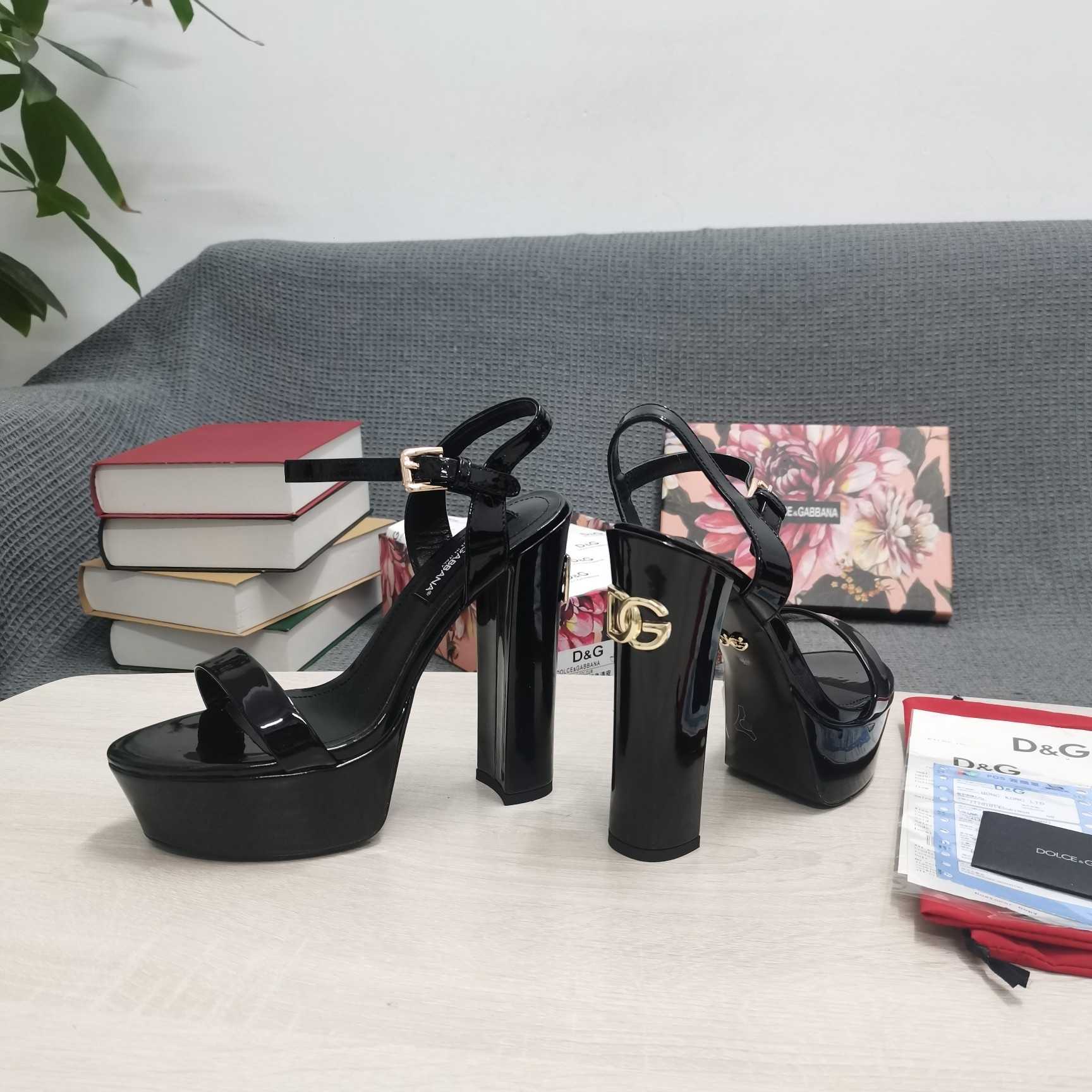 Dolce & Gabbana Polished Calfskin Platform Sandals - 