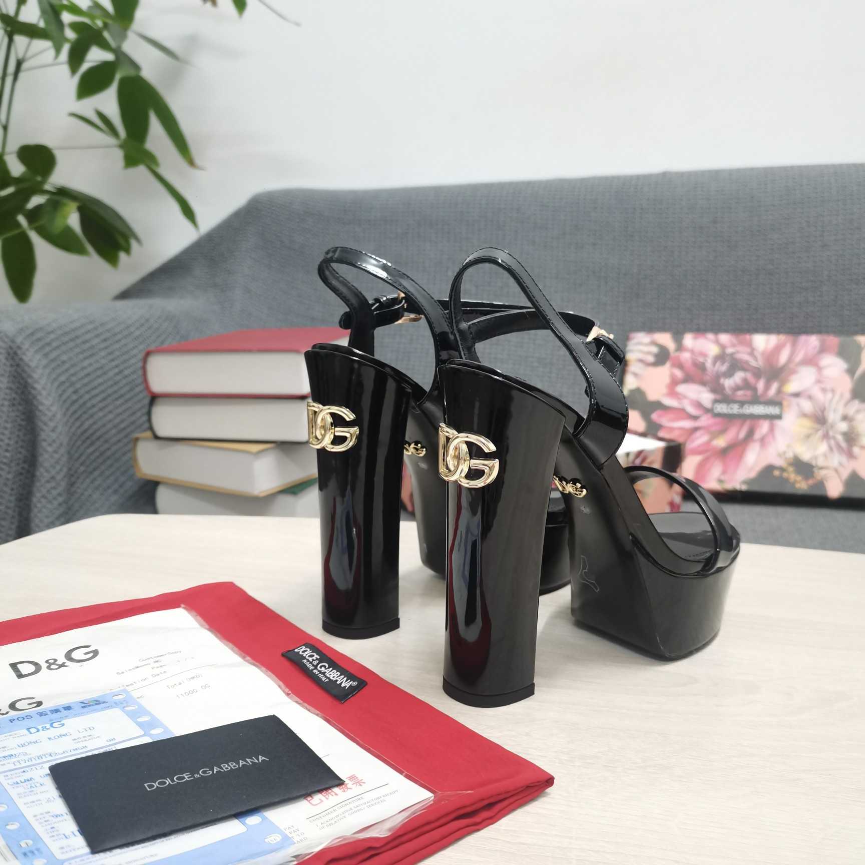 Dolce & Gabbana Polished Calfskin Platform Sandals - 