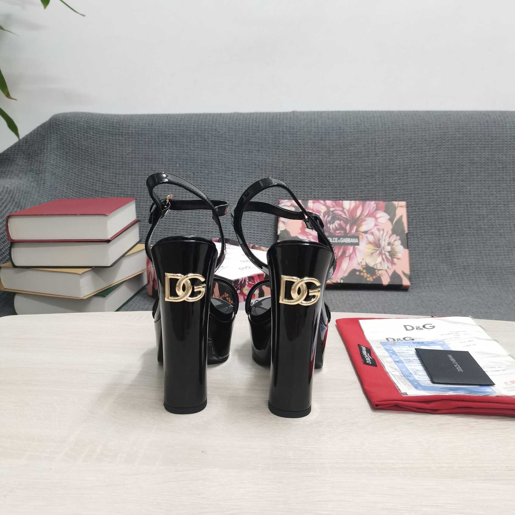 Dolce & Gabbana Polished Calfskin Platform Sandals - 