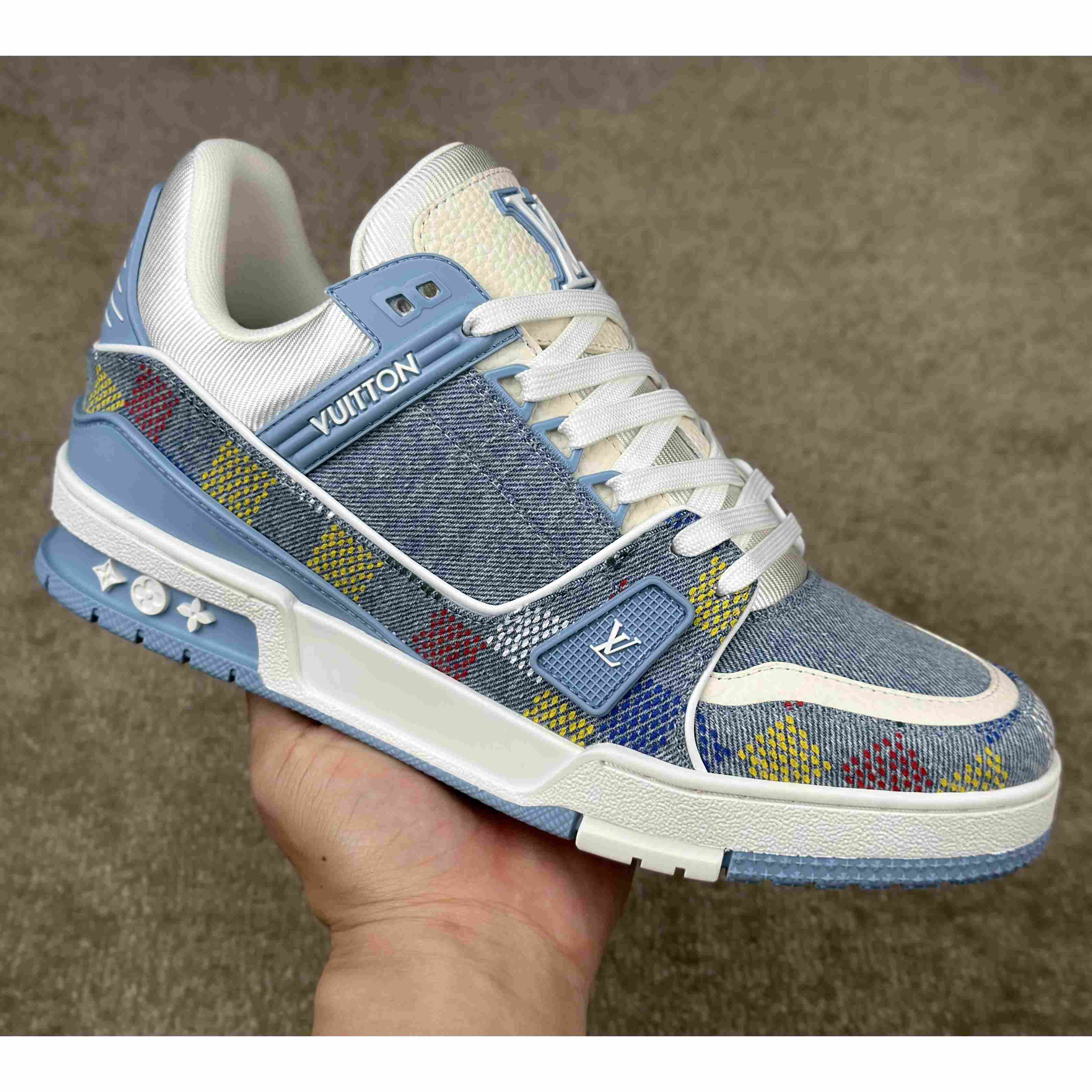 Louis Vuitton LV Trainer Sneaker       1AHCYF - DesignerGu