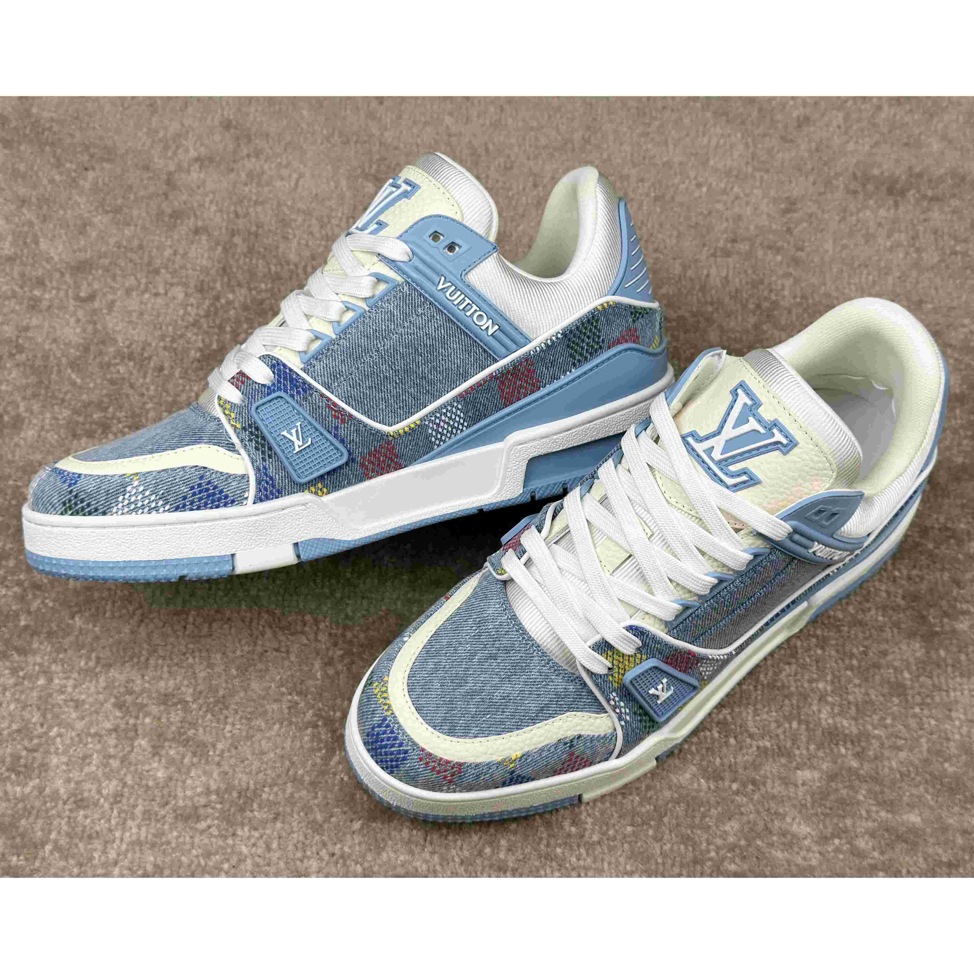 Louis Vuitton LV Trainer Sneaker       1AHCYF - DesignerGu
