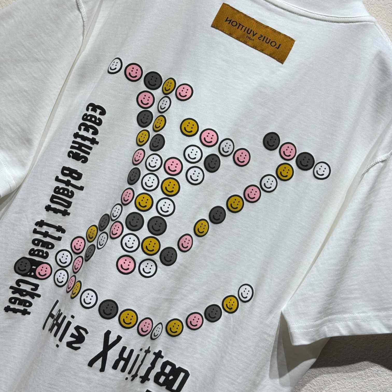 Louis Vuitton Short-Sleeved T-Shirt   - DesignerGu