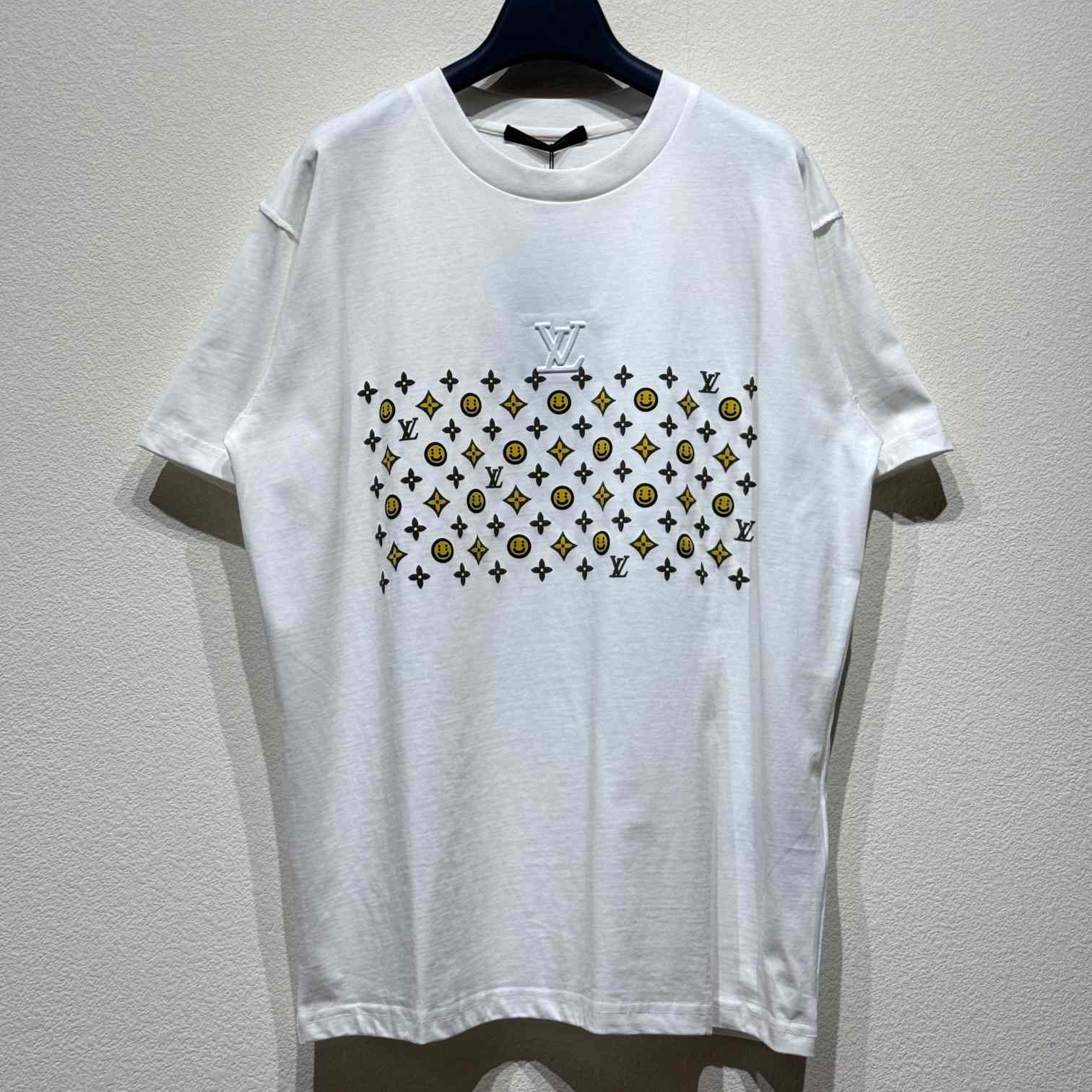 Louis Vuitton Short-Sleeved T-Shirt   - DesignerGu