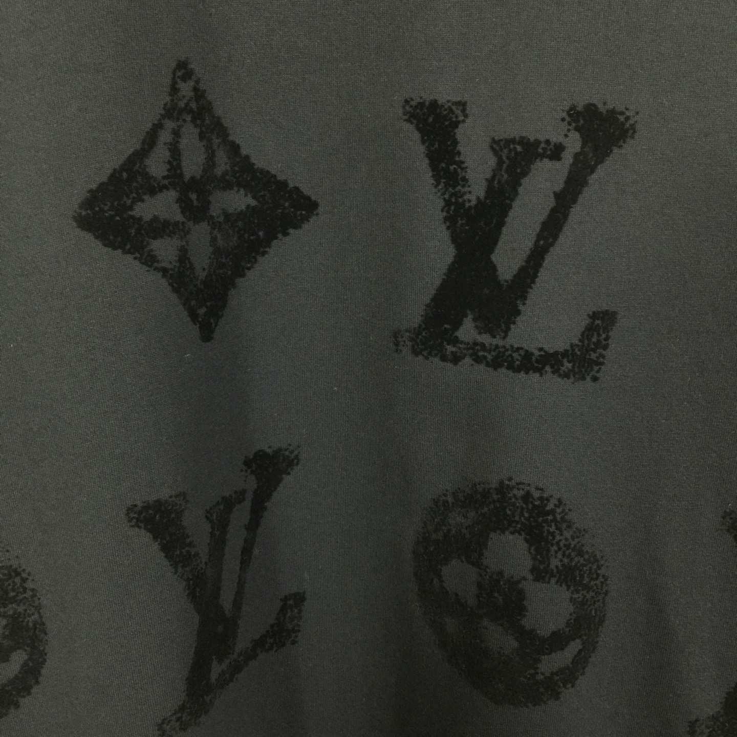 Louis Vuitton Monogram Cotton T-Shirt - DesignerGu
