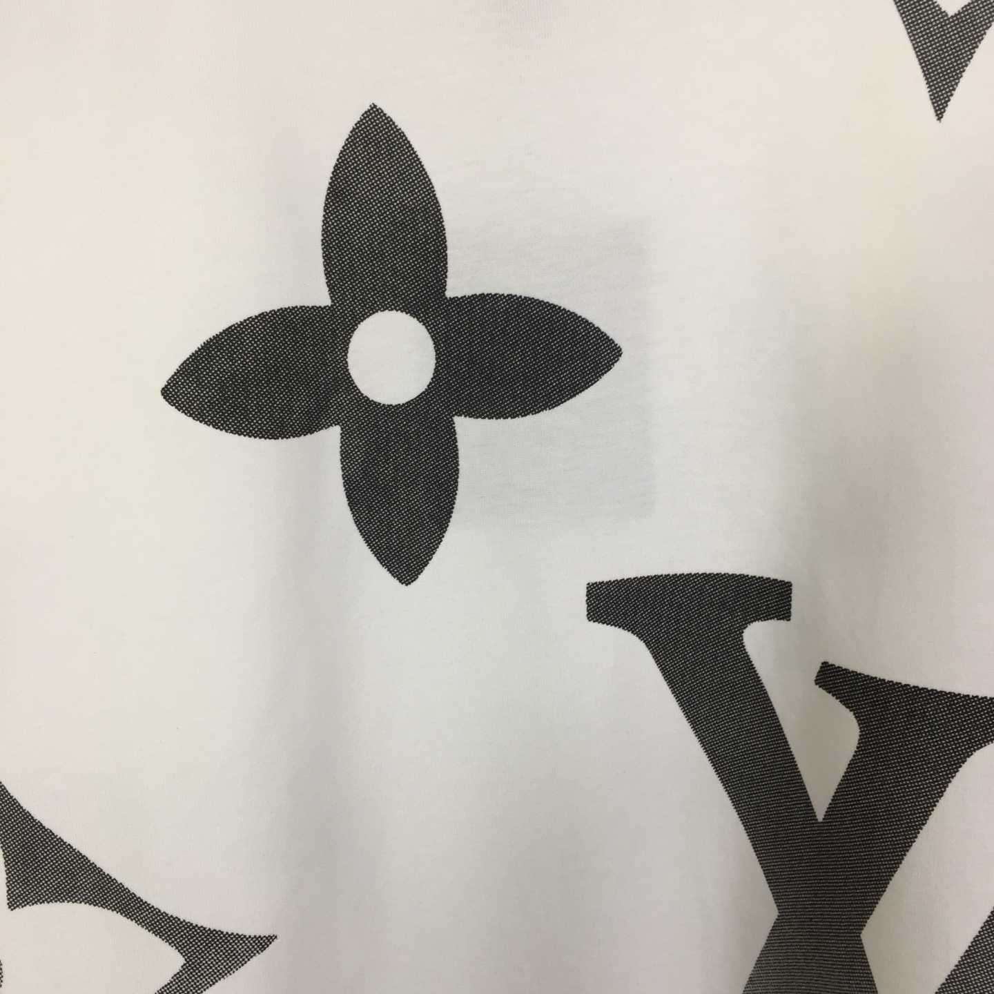 Louis Vuitton Monogram Cotton T-Shirt - DesignerGu