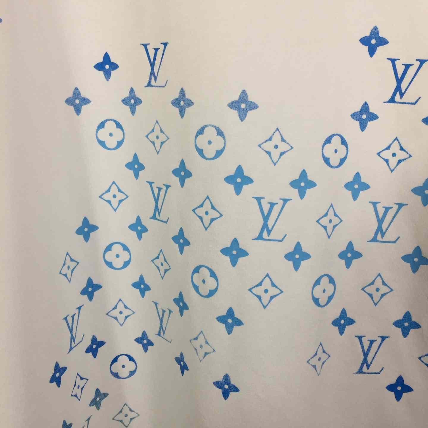 Louis Vuitton Monogram Cotton T-Shirt - DesignerGu
