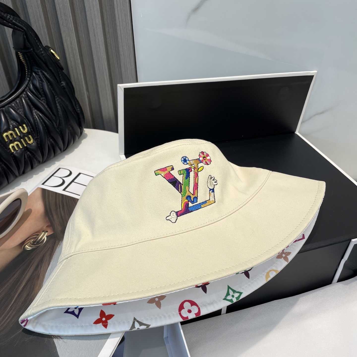 Louis Vuitton LV x TM Reversible Superflat Bucket Hat    - DesignerGu
