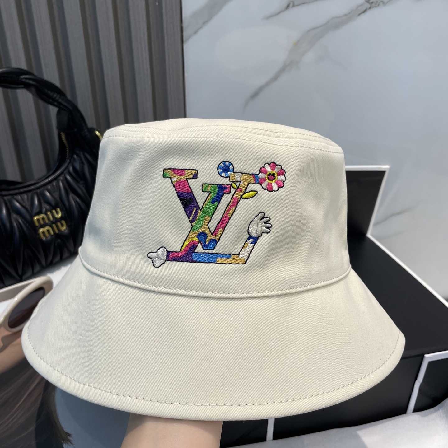 Louis Vuitton LV x TM Reversible Superflat Bucket Hat    - DesignerGu