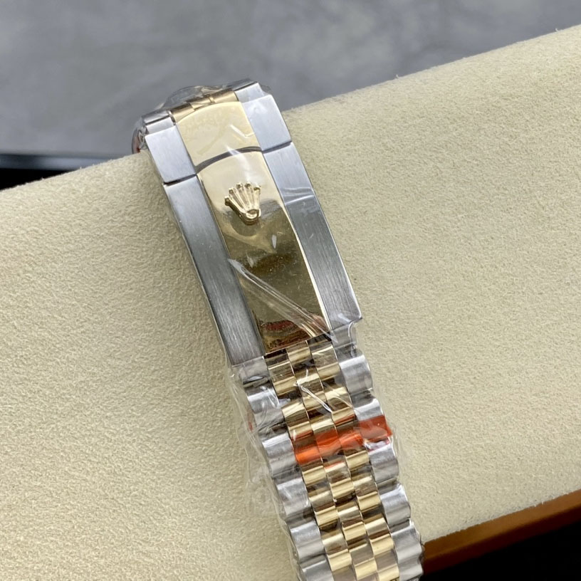 Rolex Datejust Watch  41mm - DesignerGu