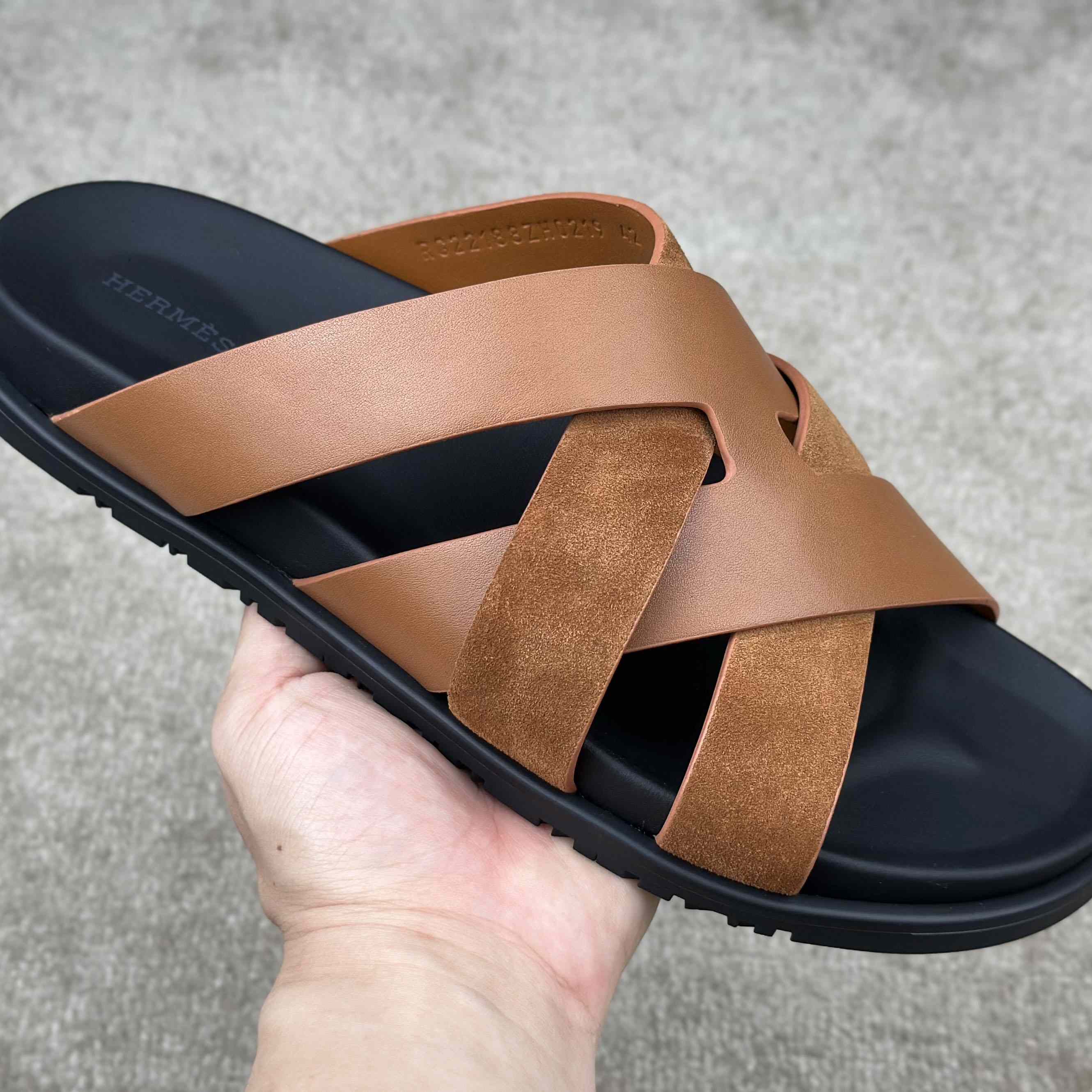 Hermes Kazimir Sandal - DesignerGu