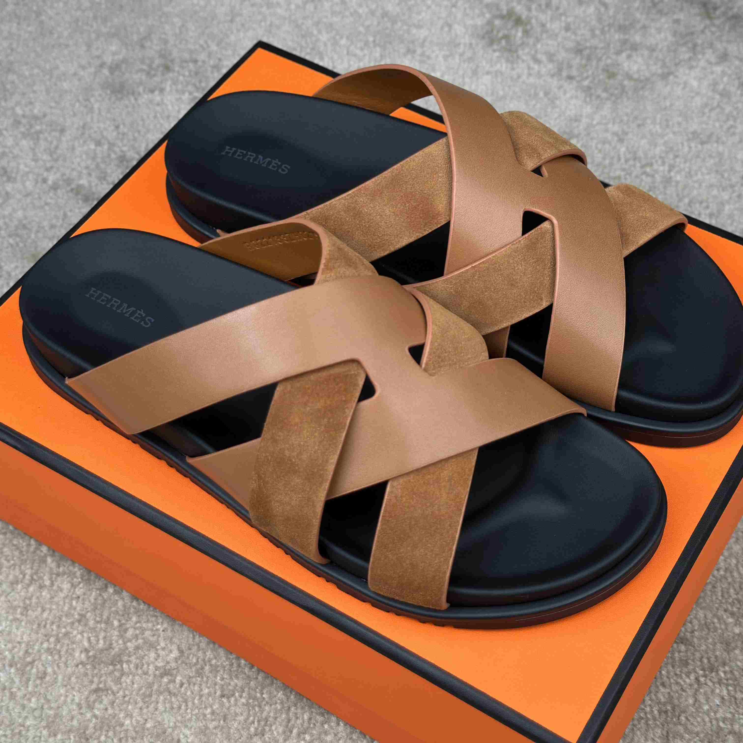 Hermes Kazimir Sandal - DesignerGu