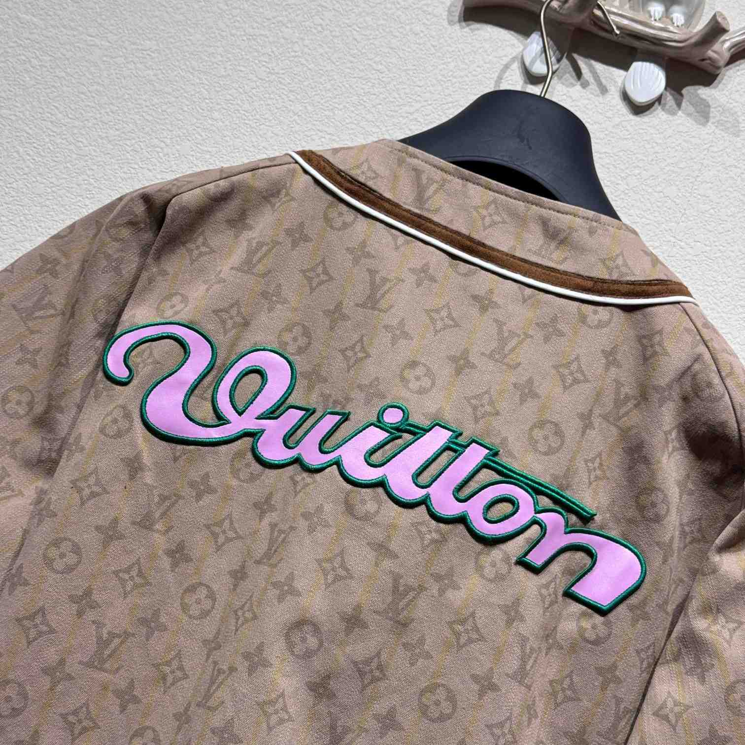 Louis Vuitton Short-Sleeved Shirt    - DesignerGu