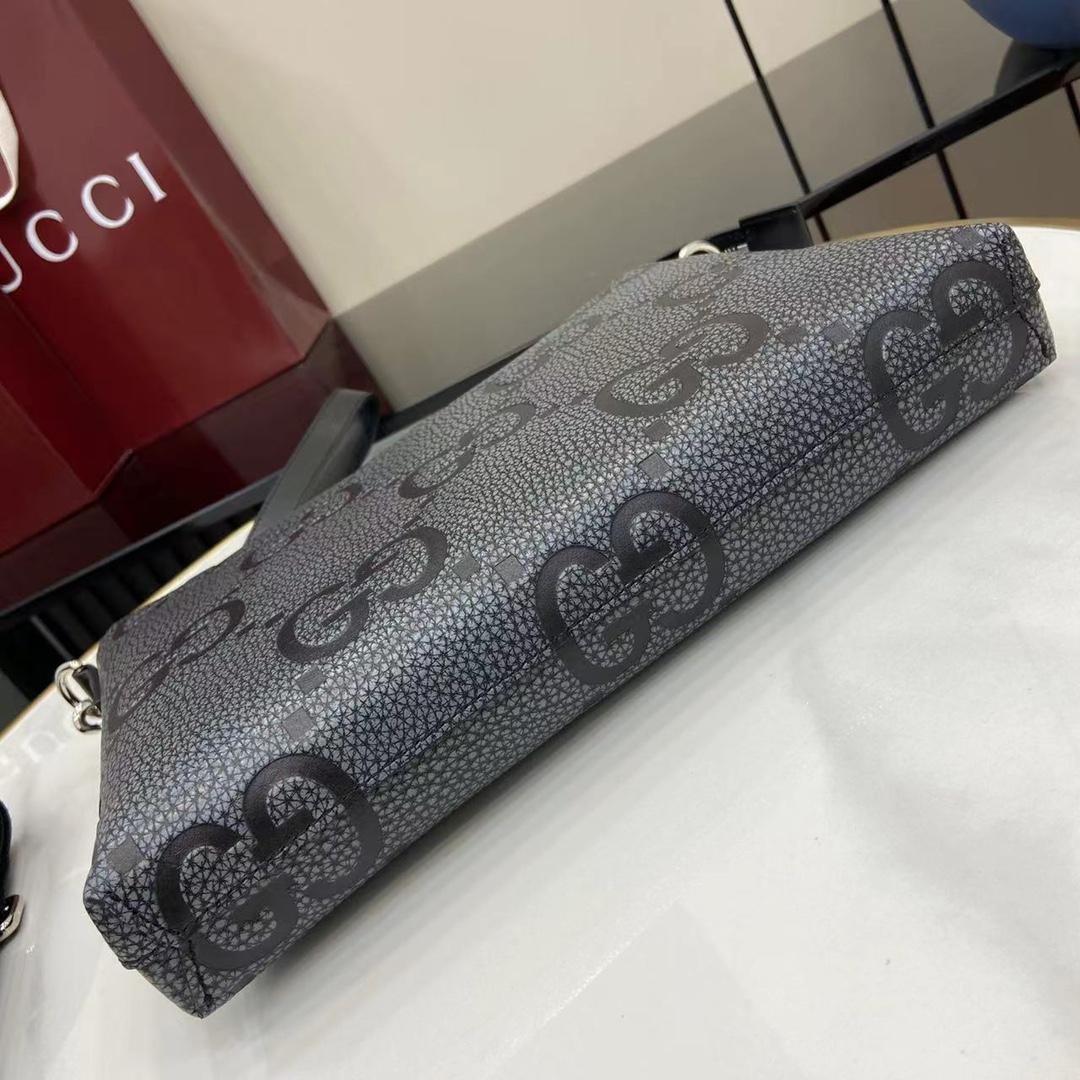Gucci Medium Jumbo GG Messenger Bag - DesignerGu