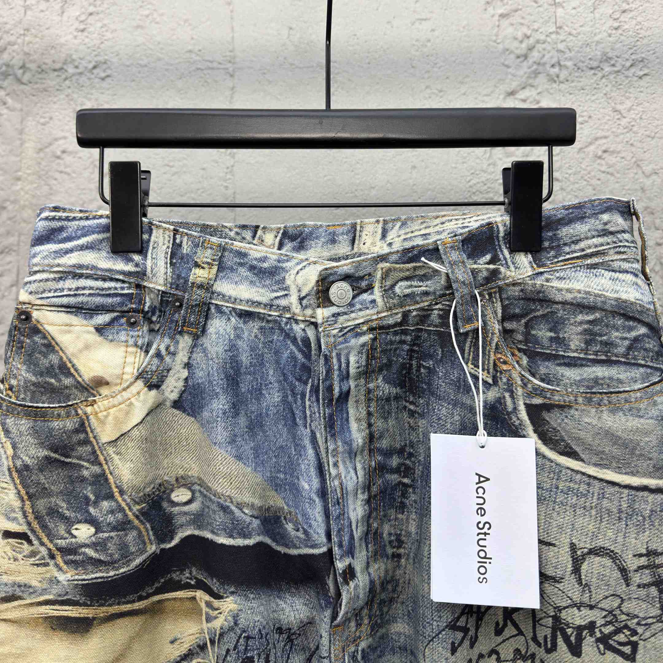 Acne Studios Super Baggy Fit Jeans - 2023 - DesignerGu