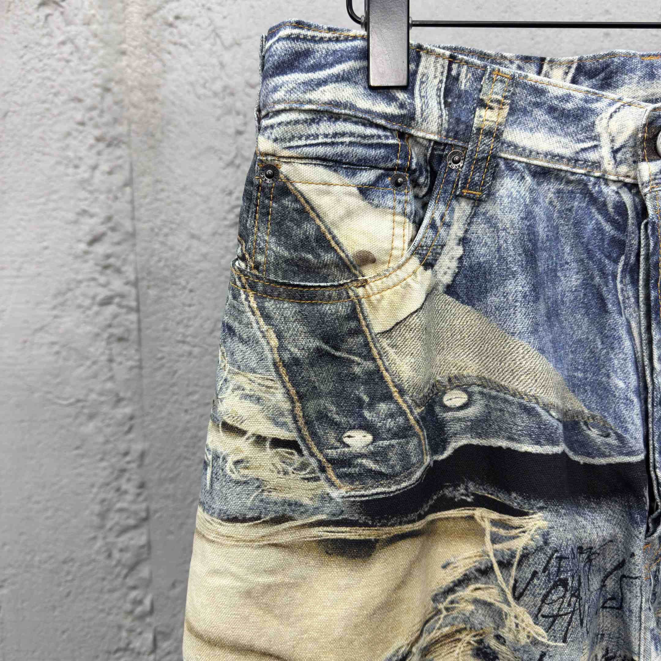 Acne Studios Super Baggy Fit Jeans - 2023 - DesignerGu
