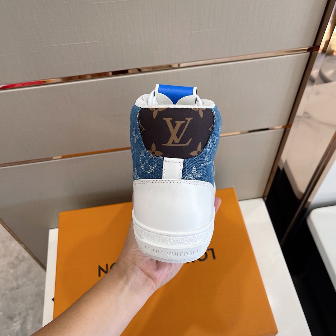 Louis Vuitton Sneaker     - DesignerGu