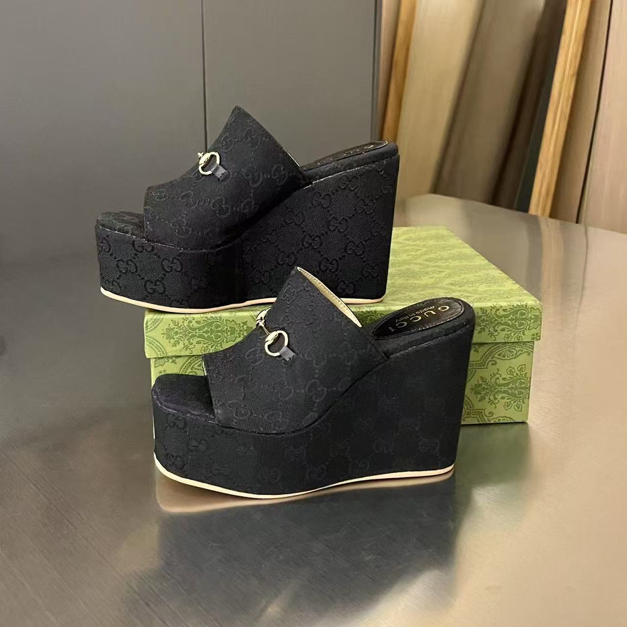 Gucci Women's Wedge Sandal With Horsebit - DesignerGu