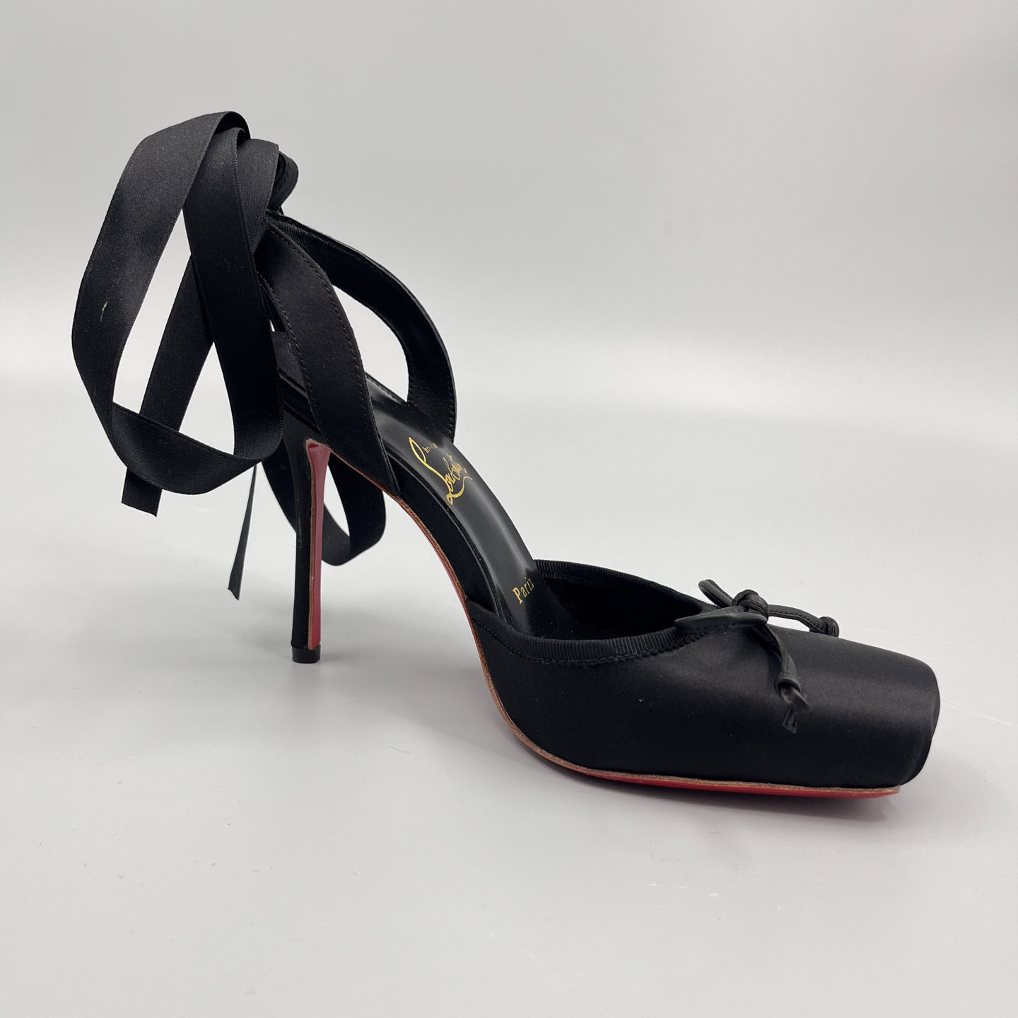 Christian Louboutin Cassia Lace-Up Slingback Pumps - DesignerGu