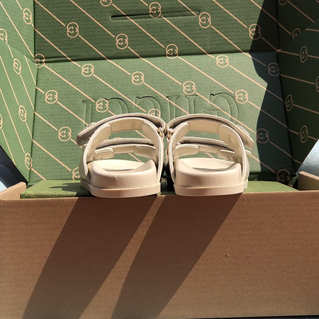 Gucci Women's Double G Sandal - DesignerGu