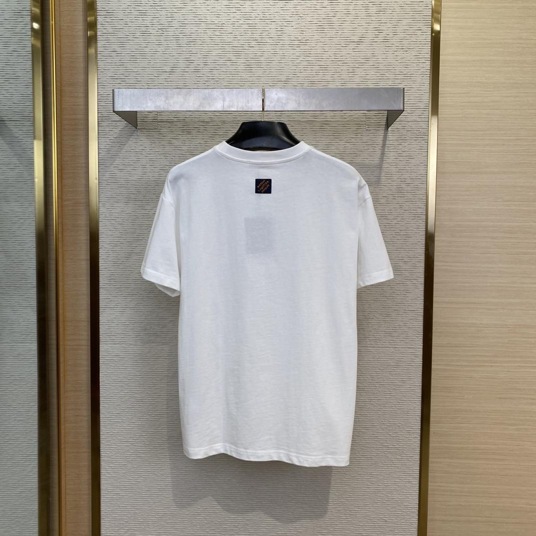Louis Vuitton Monogram Flower 3D Gradient Print T-Shirt   1AGTRH - DesignerGu