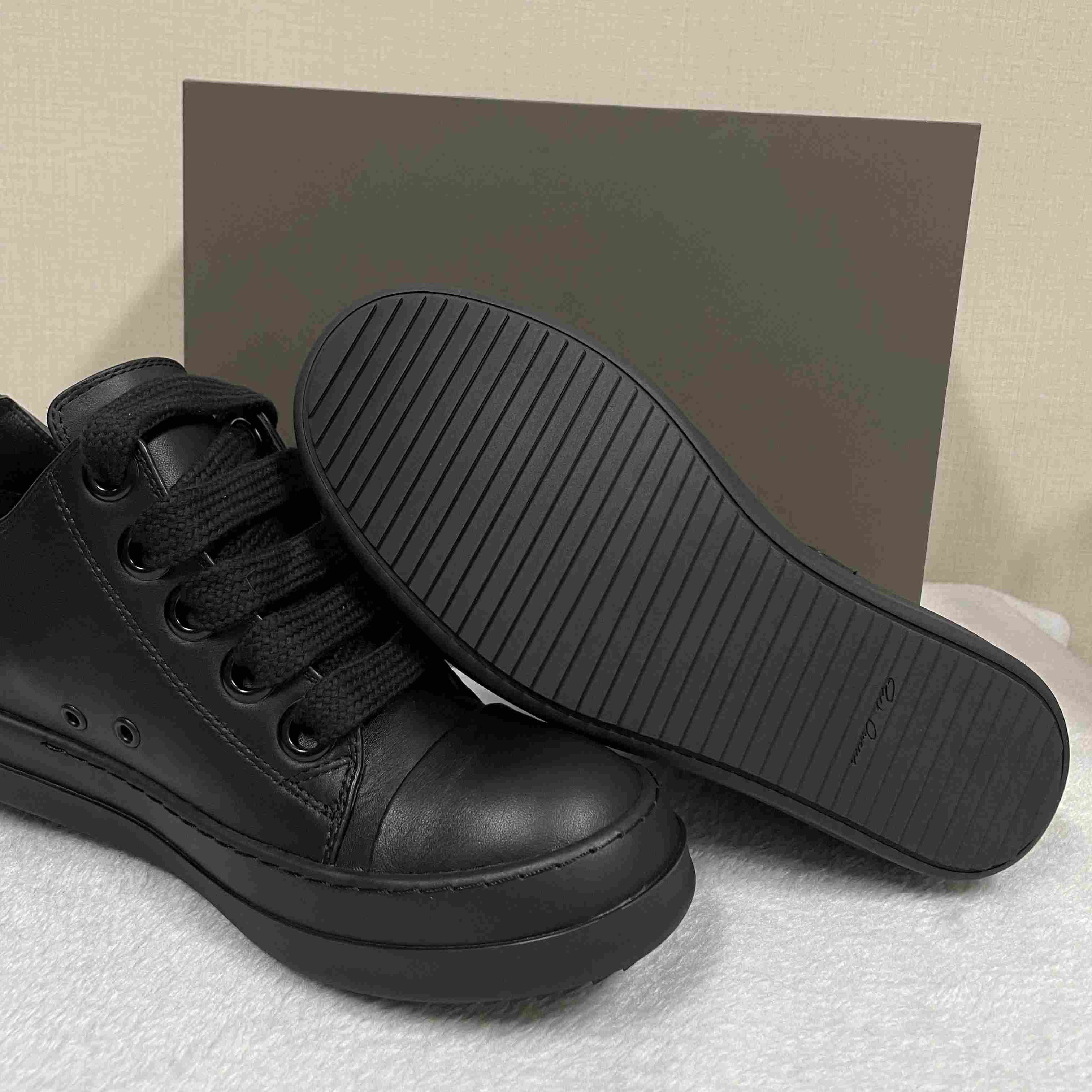 Rick Owens Fogachine Sneaker - DesignerGu