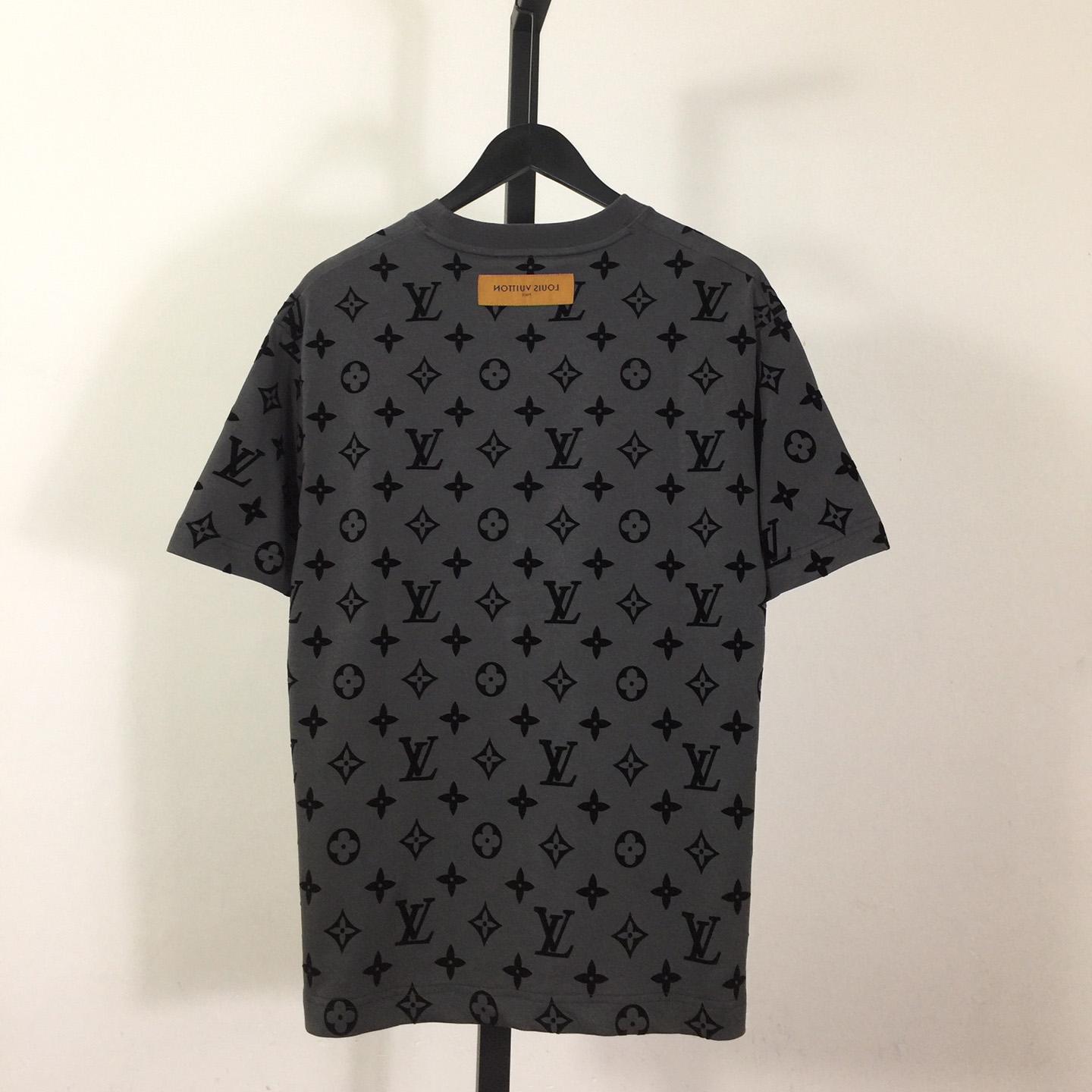 Louis Vuitton Monogram T-shirt - DesignerGu