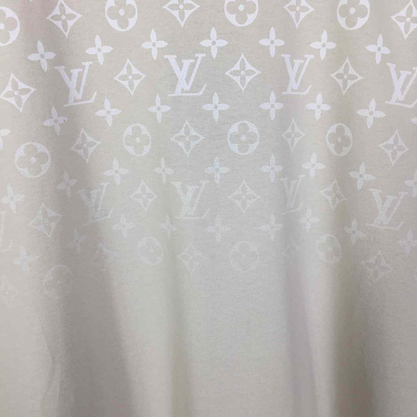 Louis Vuitton Monogram Gradient T-shirt - DesignerGu
