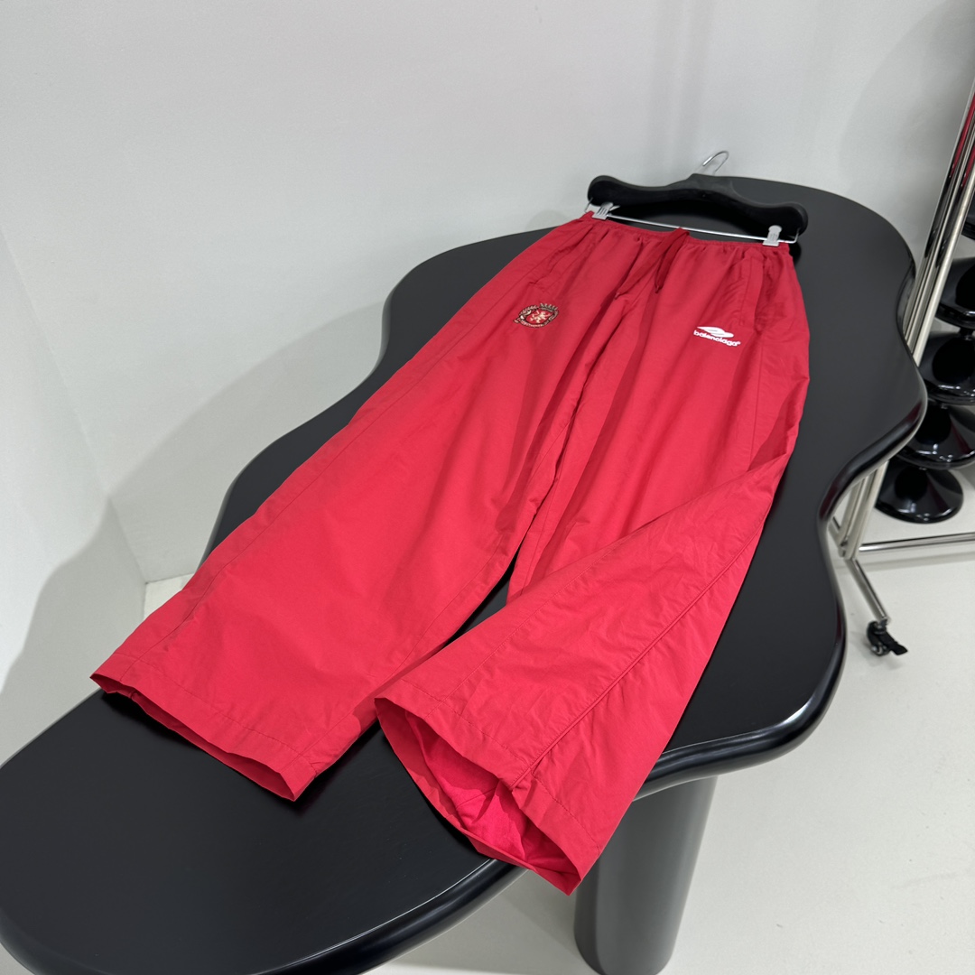 Balenciaga Paris Soccer Tracksuit Pant In Red - DesignerGu
