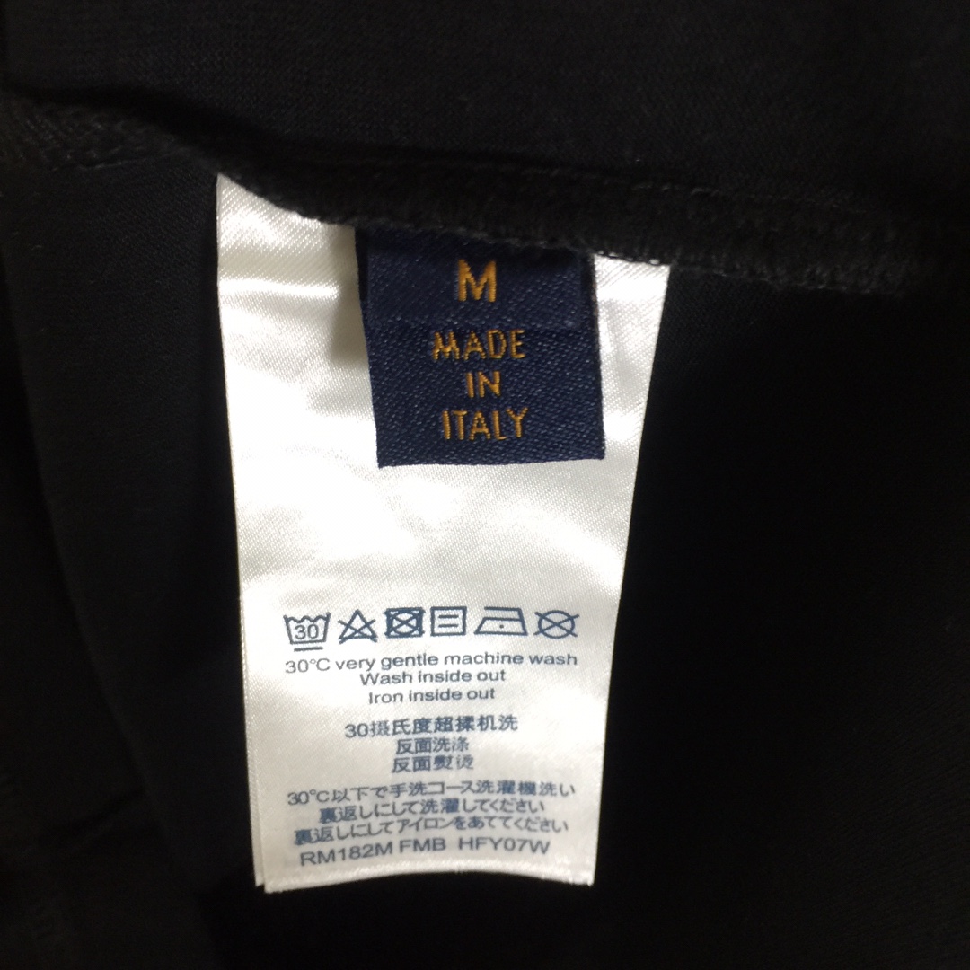 Louis Vuitton Monogram T-shirt - DesignerGu