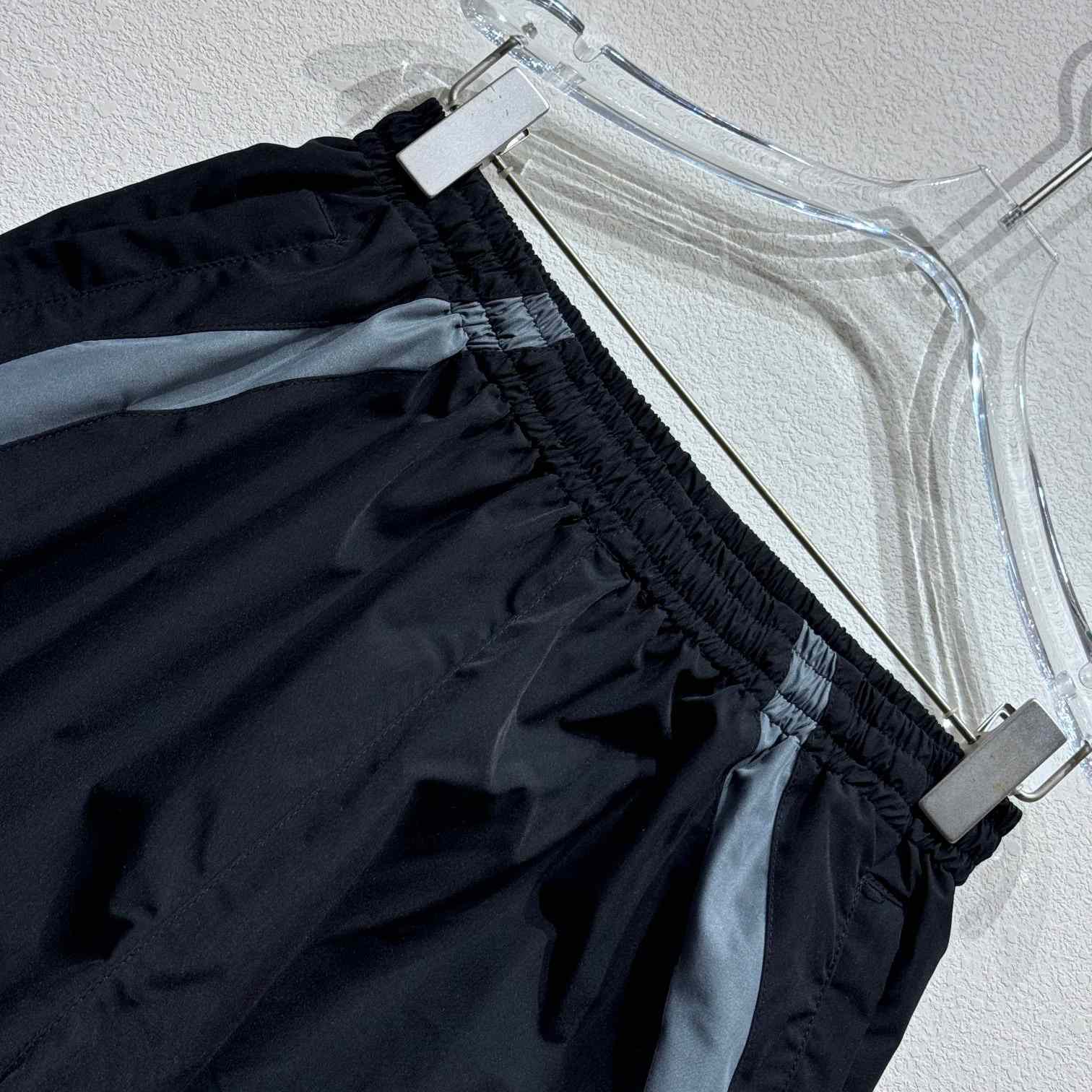 Balenciaga 3B Sports Icon Tracksuit Pants - DesignerGu