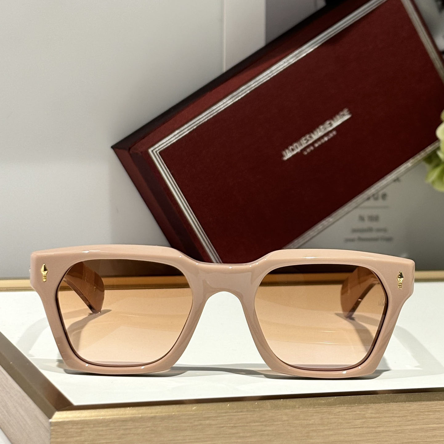 Jacquemus STERETT Sunglasses - DesignerGu