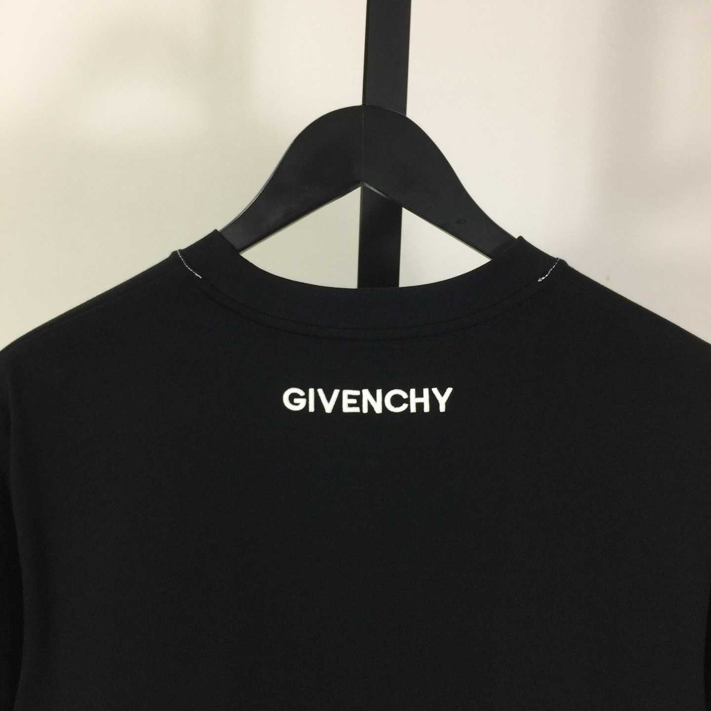 Givenchy T-shirt In Cotton - DesignerGu