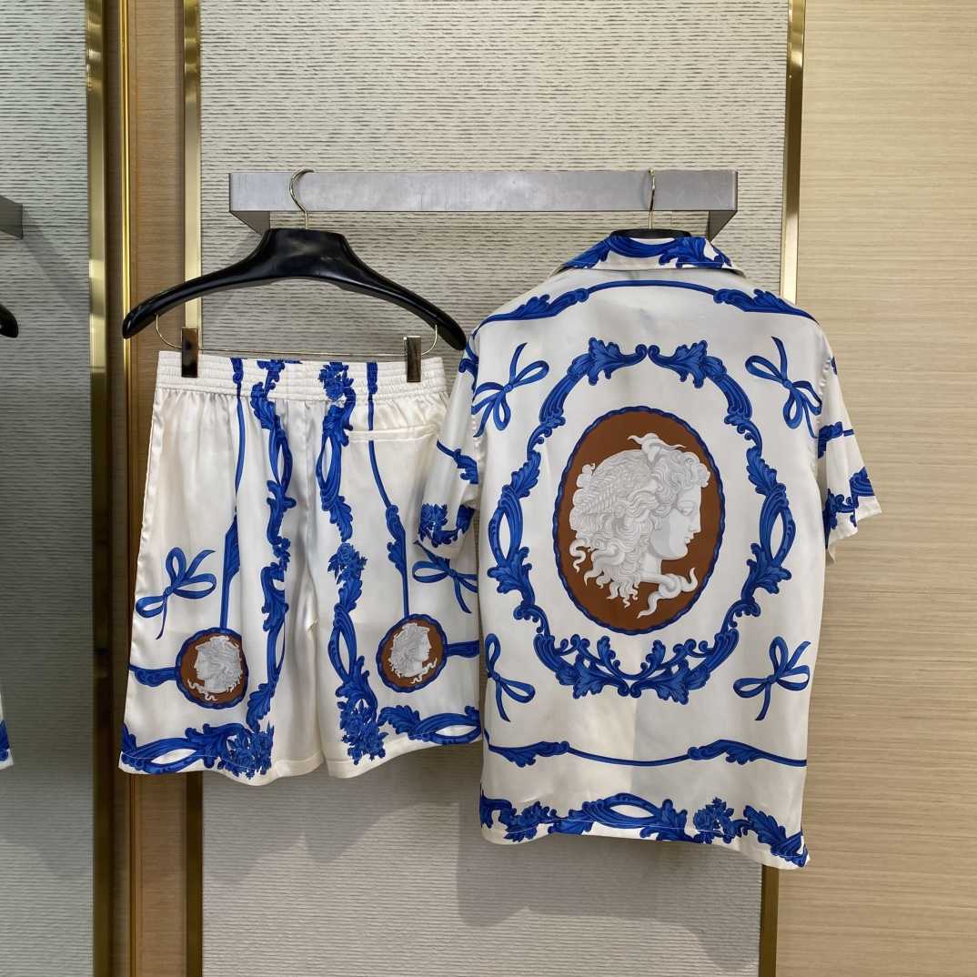 Versace Cameo Silk Shirt And Short - DesignerGu
