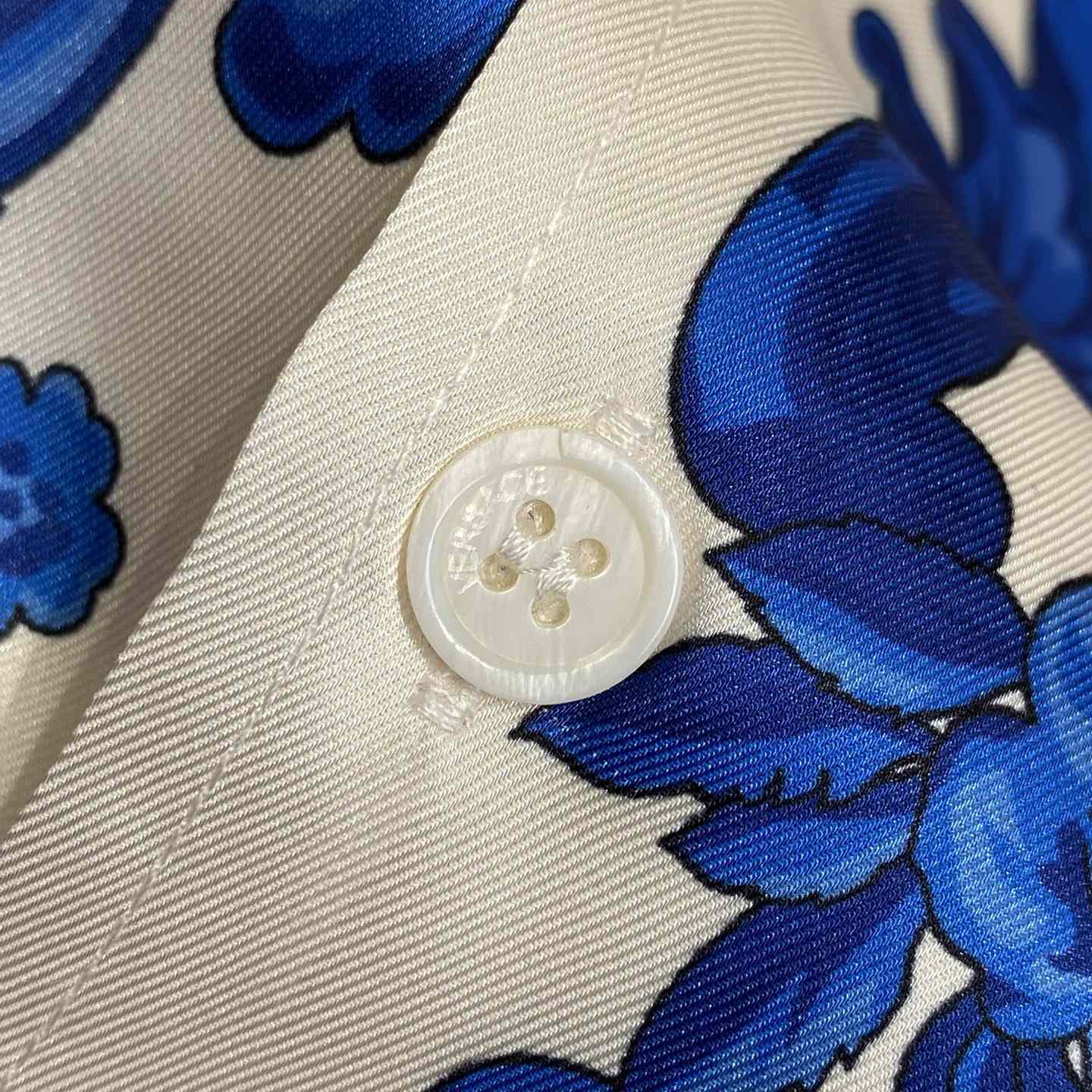 Versace Cameo Silk Shirt And Short - DesignerGu
