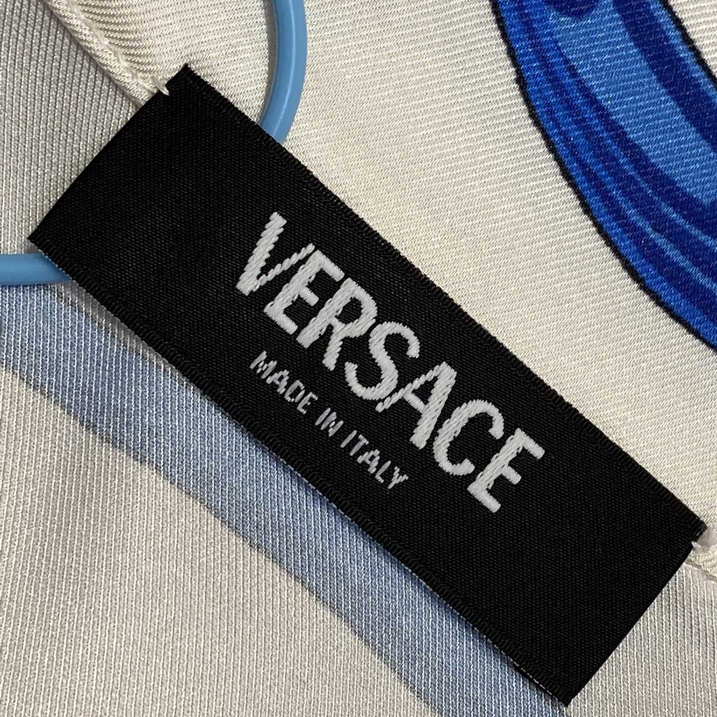 Versace Cameo Silk Shirt And Short - DesignerGu
