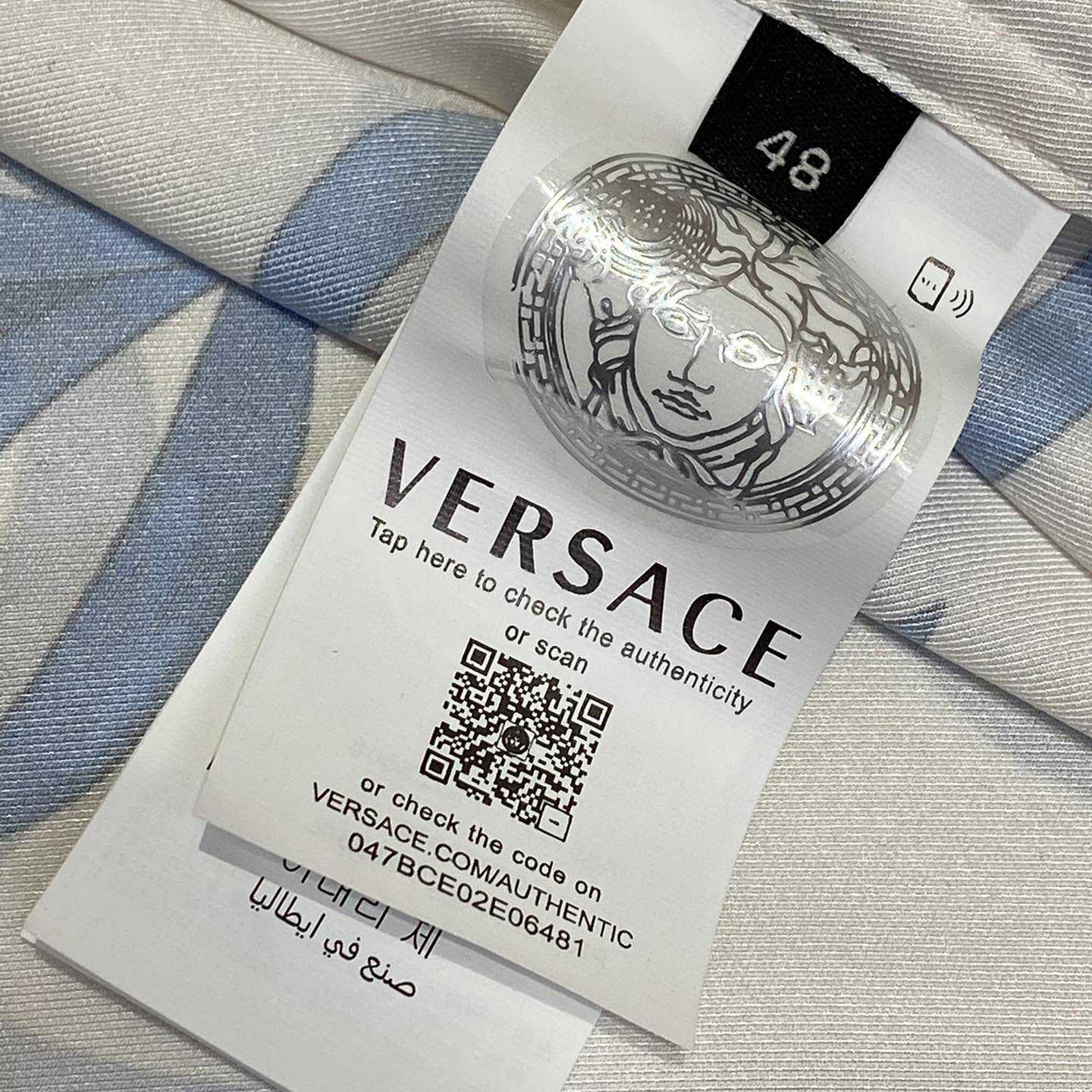 Versace Cameo Silk Shirt And Short - DesignerGu