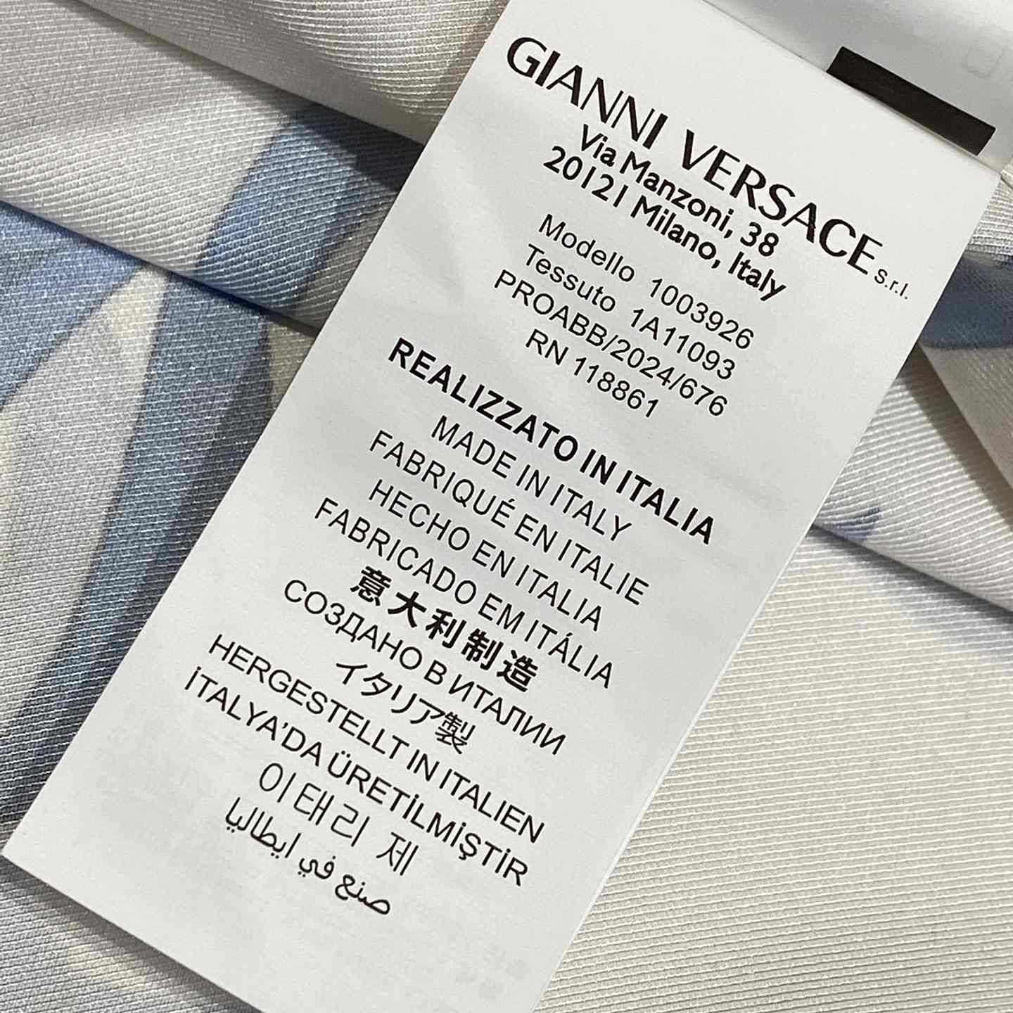 Versace Cameo Silk Shirt And Short - DesignerGu